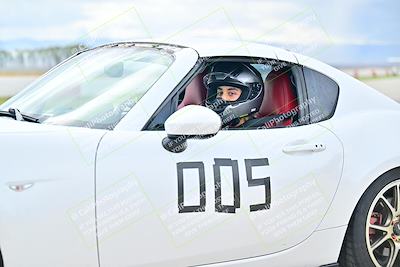 media/Mar-02-2025-Speed Ventures (Sun) [[ad7ca67825]]/Purple Group/Grid/